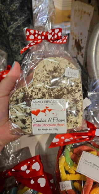 Cookies and Cream White Chocolate Heart.- Valentine's Day