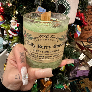 Holly Berry Garden Jar Candle - 9oz