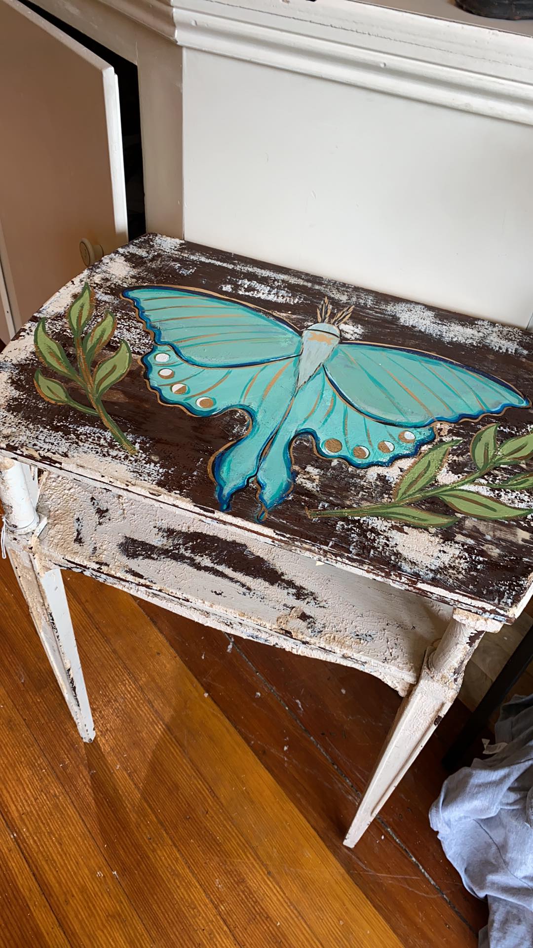 One Of A Kind:: Lunar Moth Table