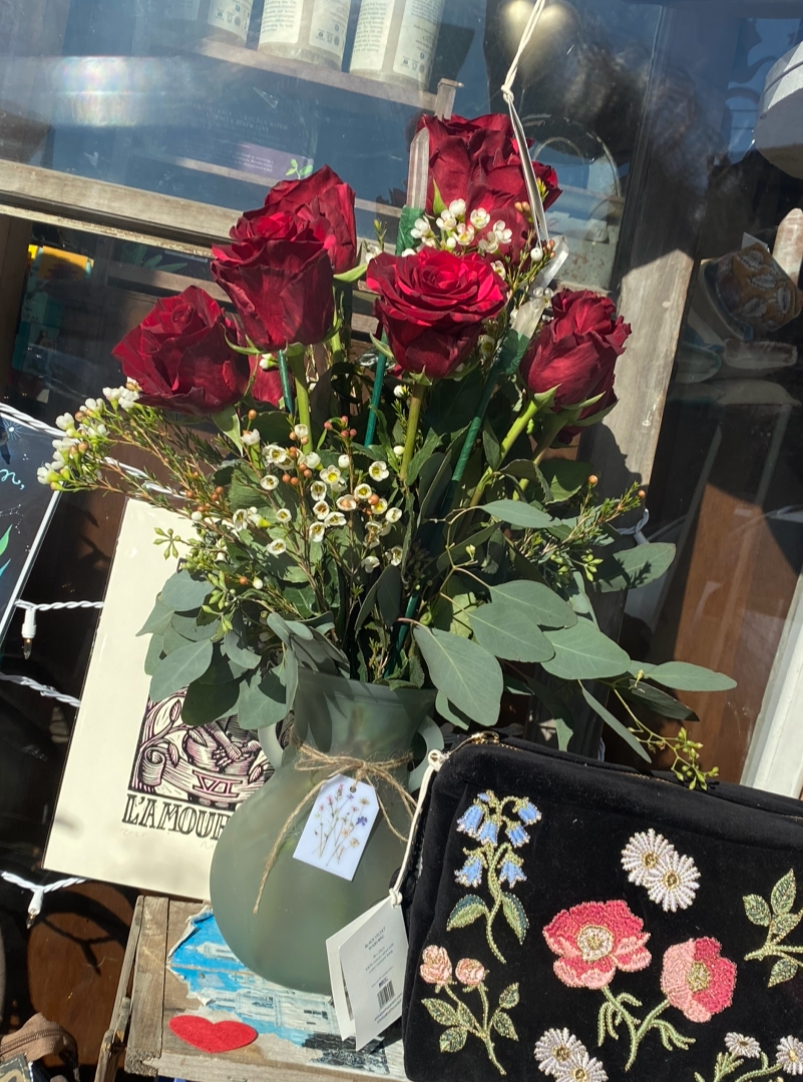 Rose Vases * PICKUP ONLY * 2.9 to 2.14